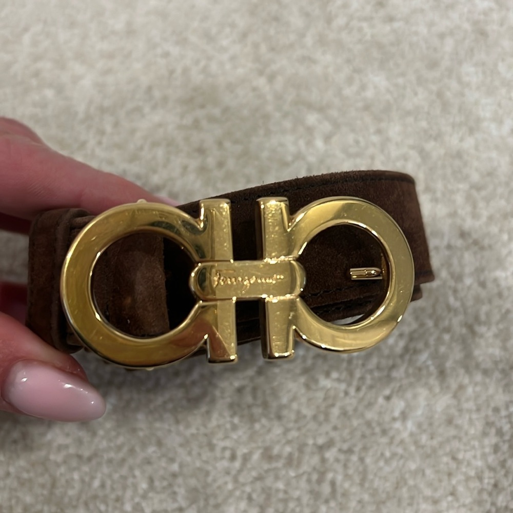 Suede Ferragamo belt vintage